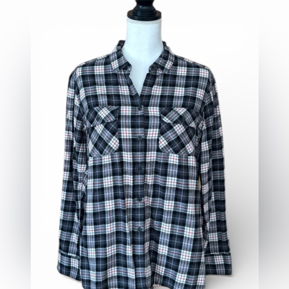 Eddie Bauer Women’s Large Black Plaid Flannel Shirt 100% Cotton Button Front